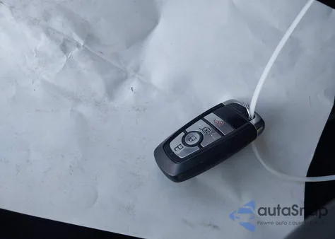 2021 Ford Mustang Mach-E Select z USA, uszkodzony, nr VIN 3FMTK1RM3MMA43376